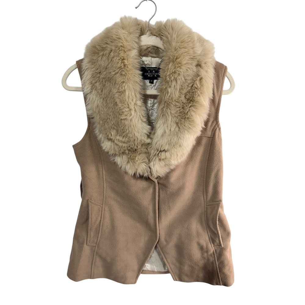 LA Coalition Vest Faux Fur Collar Sleeveless Jacket Women's Size M Tan
